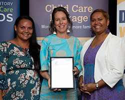 Community Engagement Finalist with Minister - Wulagi Family Centre